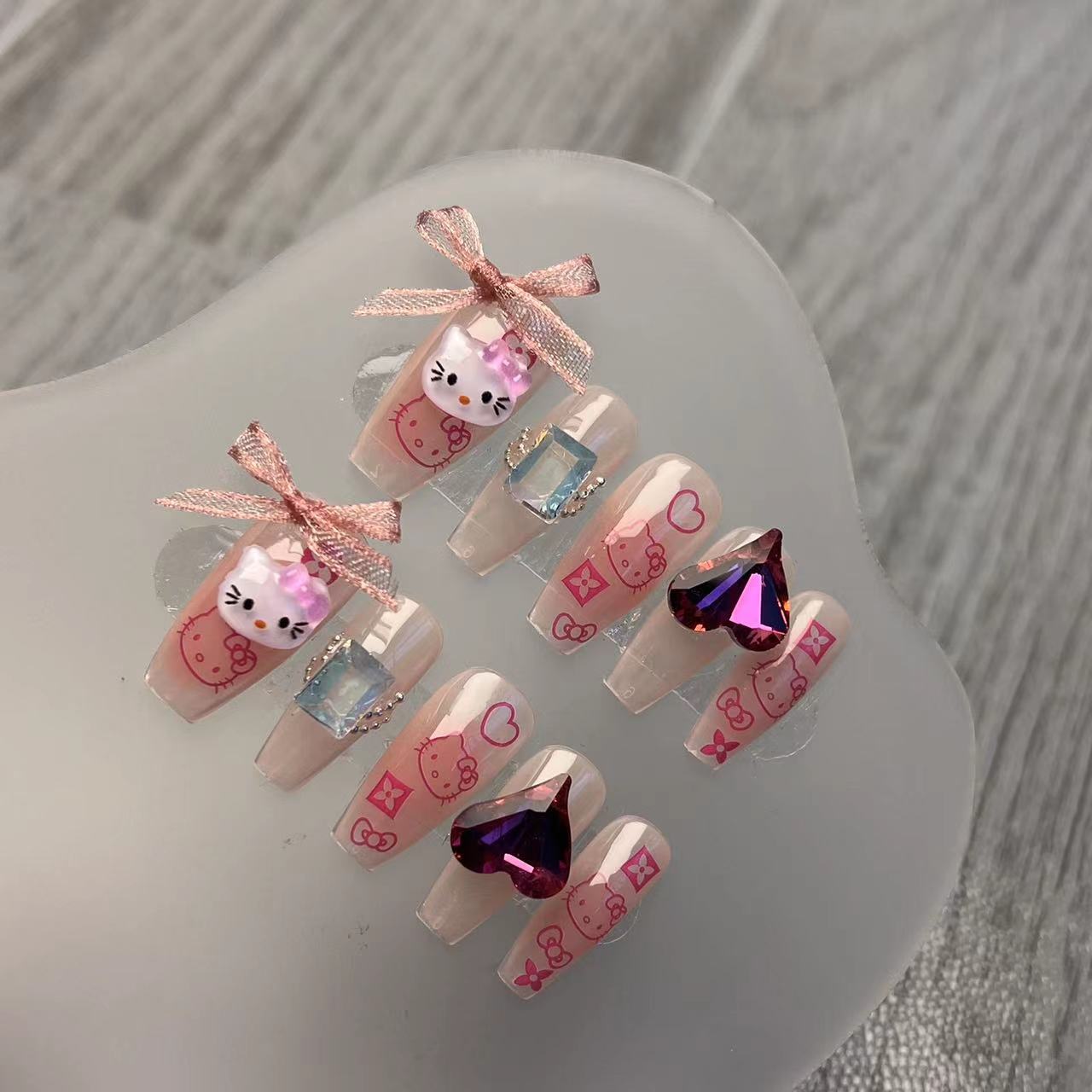 Hello Kitty Nails - Handmade Press on Nails