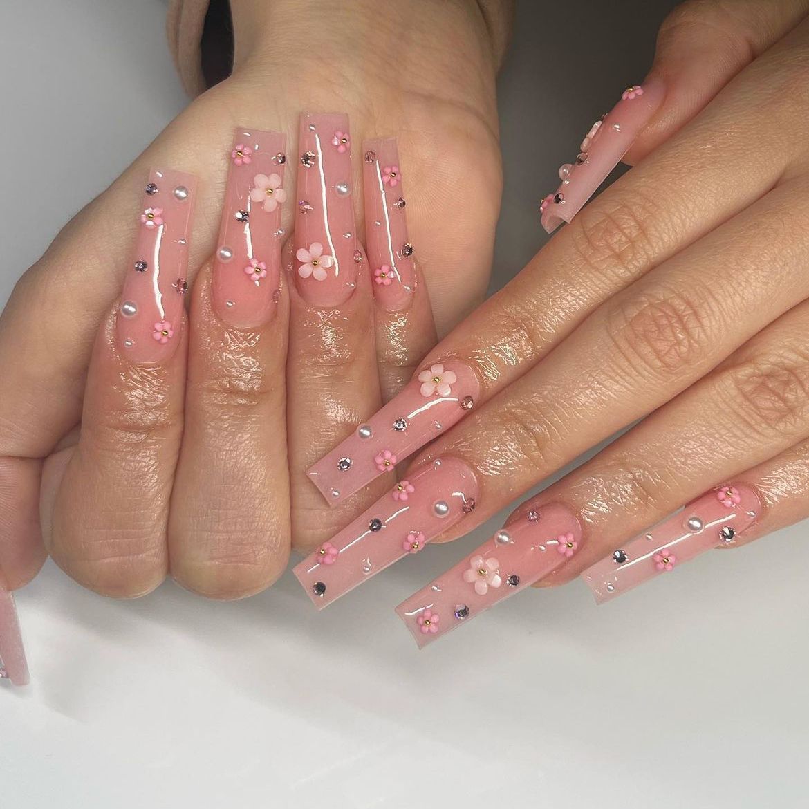 Flower Nails - Press on Nails