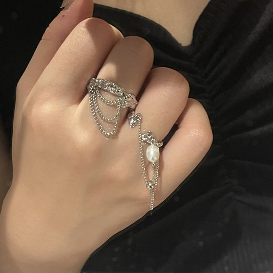 Arabela Adjustable Ring